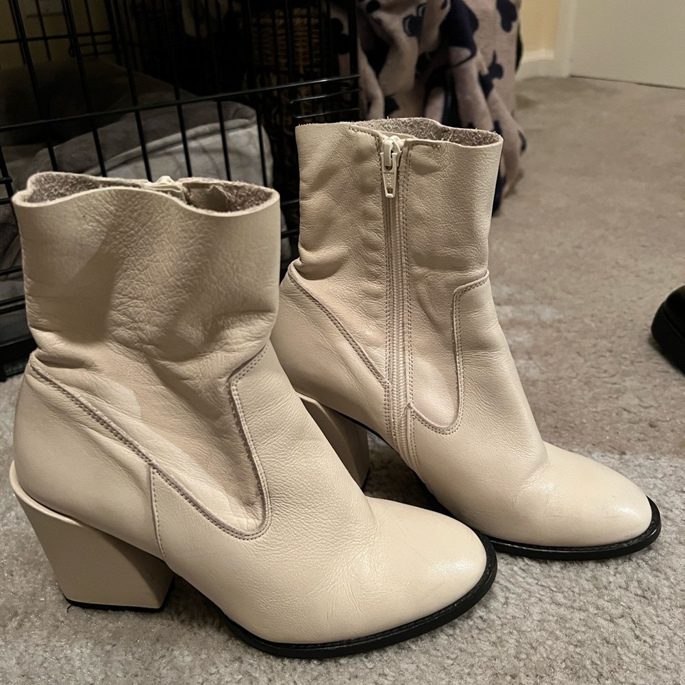 River Island White/Cream Booties